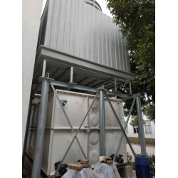 成都双流24立方玻璃钢水箱冷却塔循环系统管道安装现场