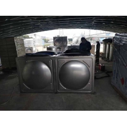 自贡高新西区150T冷却塔维修现场-用户单位：自贡奥康药用胶囊有限公司