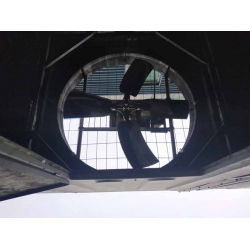 自贡新都横流塔冷却塔风机减速器更换现场